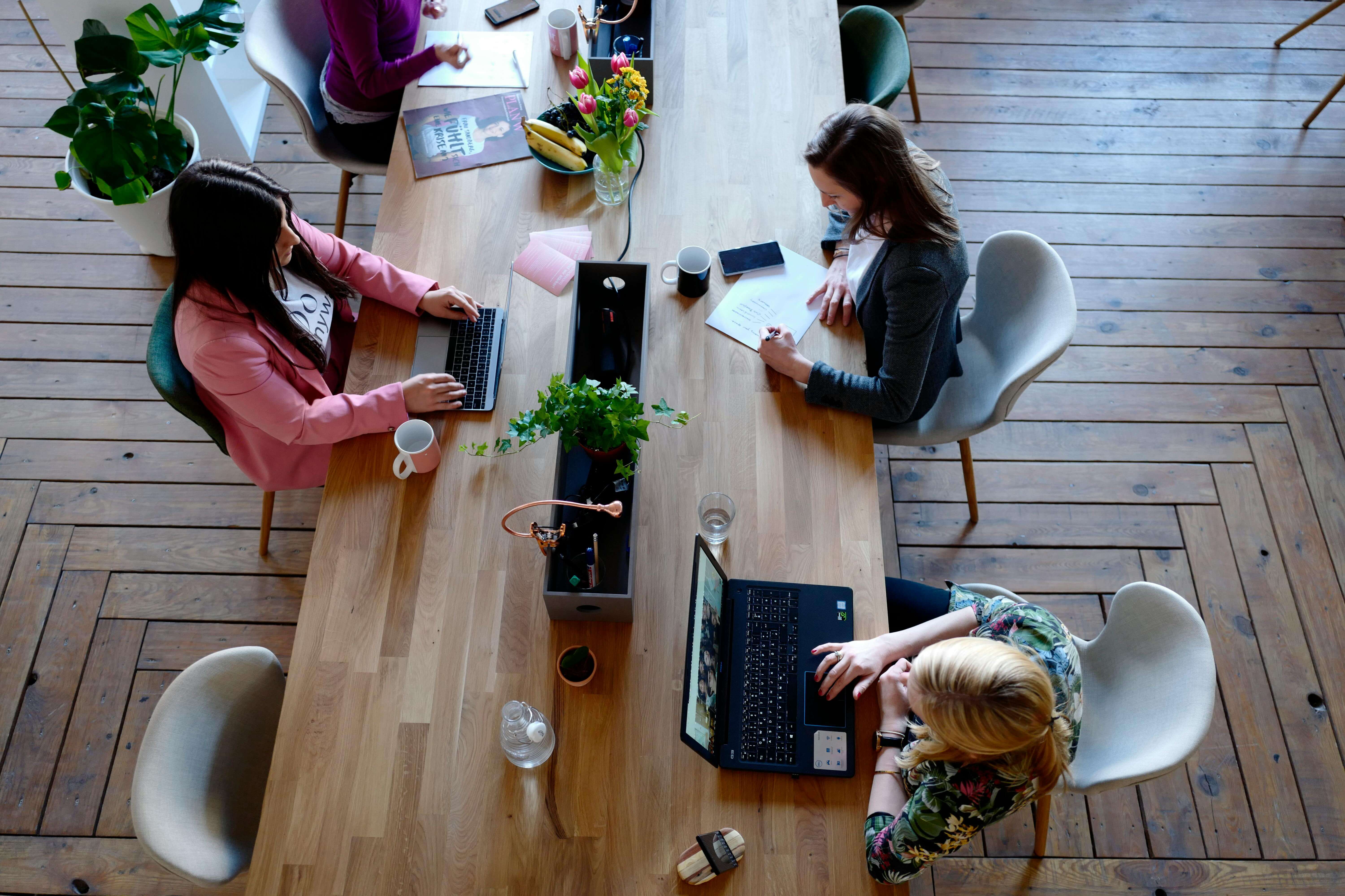 Hybrid vs Remote Work: Which Model Works Best for Global Teams?